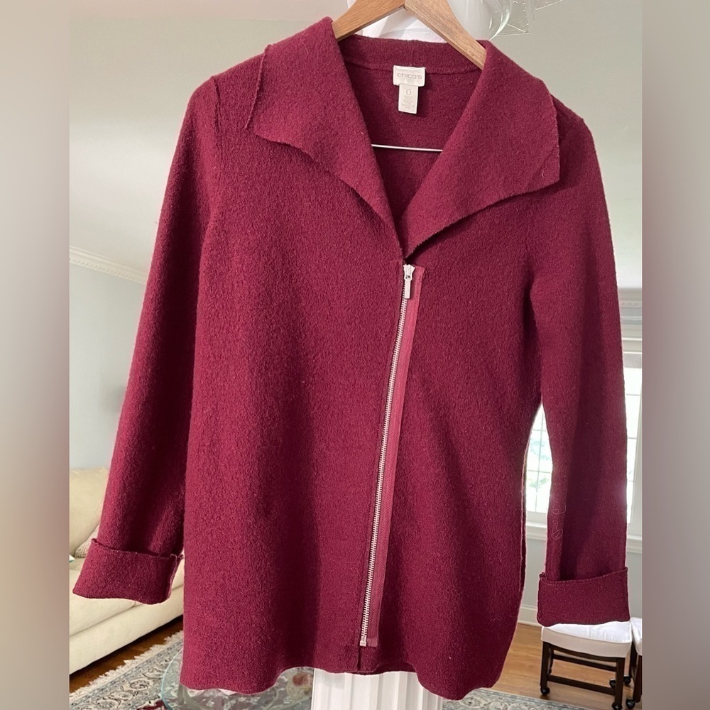 Chico’s women’s solid Boiled wool Moto Jacket. Size Chico’s 0 - small Maroon red